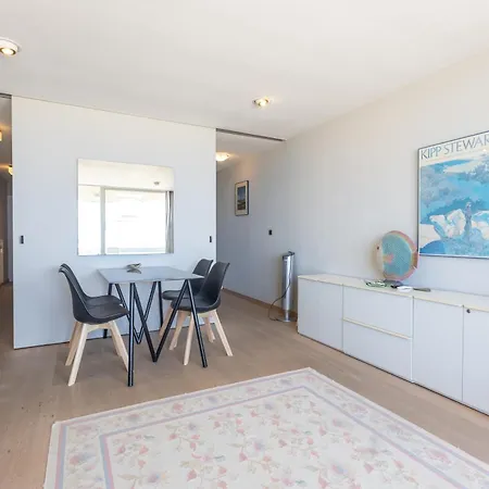 Lecomte - The Shoreline Pearl 77 96 Apartment Ostend