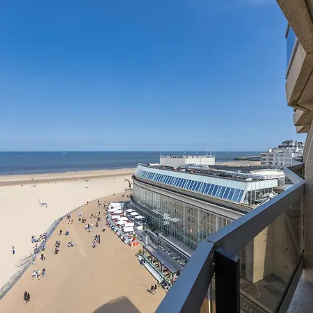 Lecomte - The Shoreline Pearl 77 96 Ostende